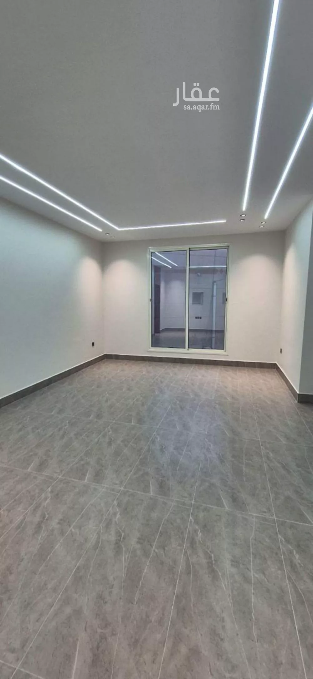 شقة 7 غرف في ضاحية الملك فهد 6