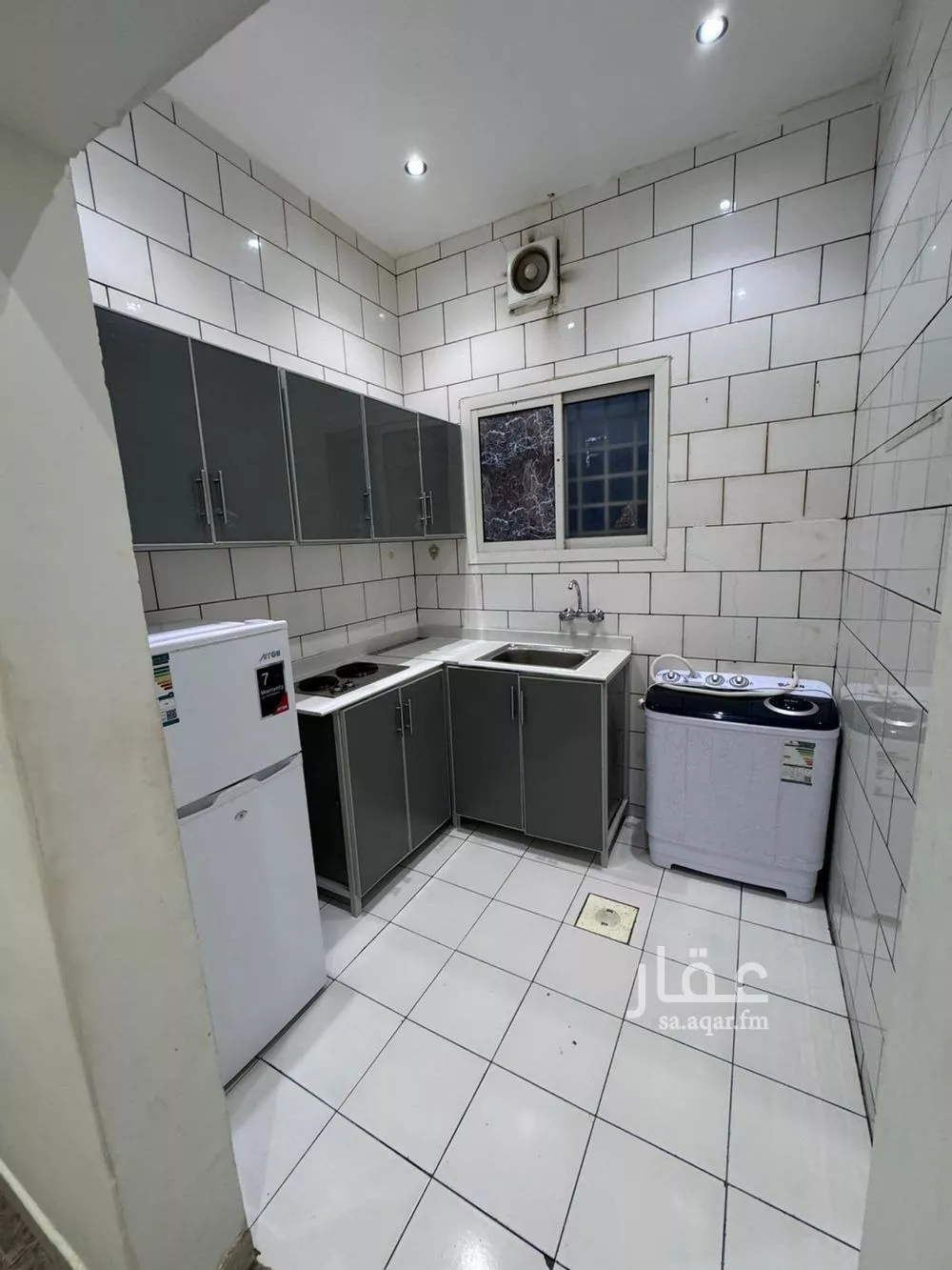 شقة 1 غرف في الخليج 7