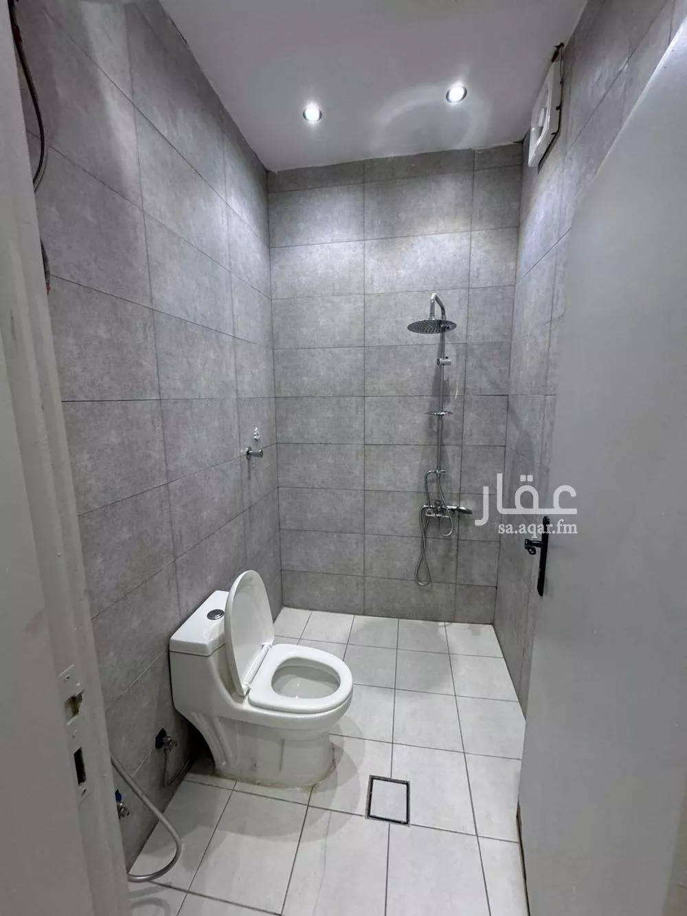 شقة 1 غرف في الخليج 8