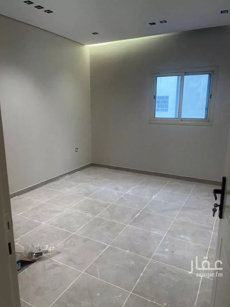 شقة 3 غرف في طيبة 5