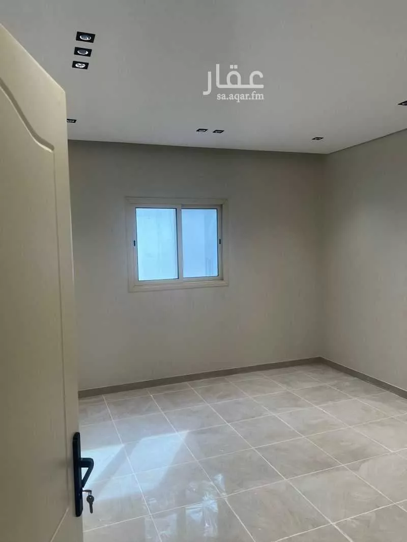 شقة 3 غرف في طيبة 6