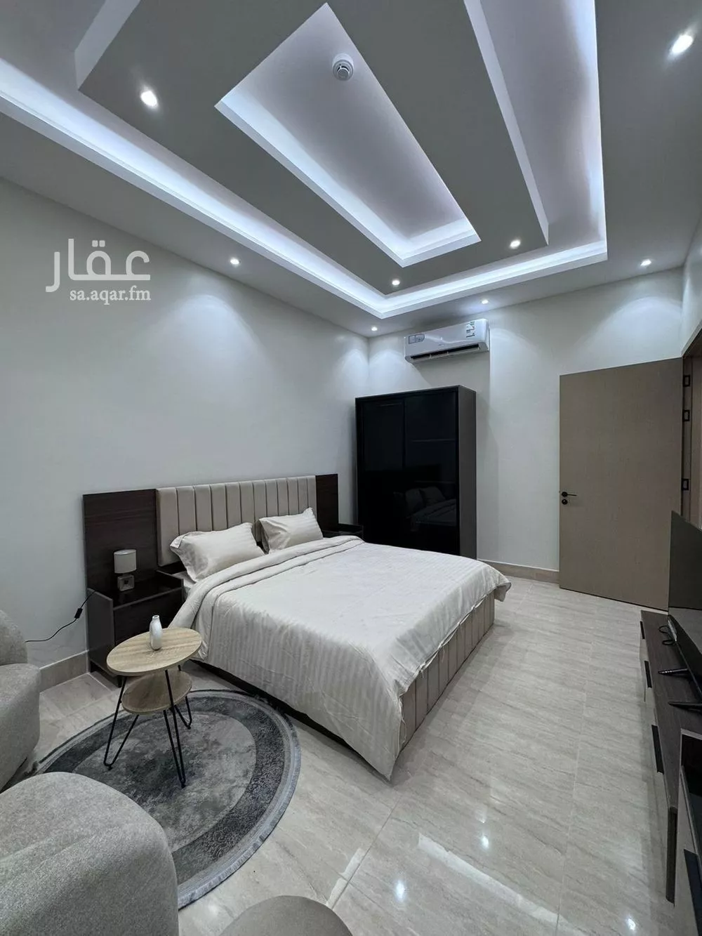 شقة 1 غرف في الخليج 4