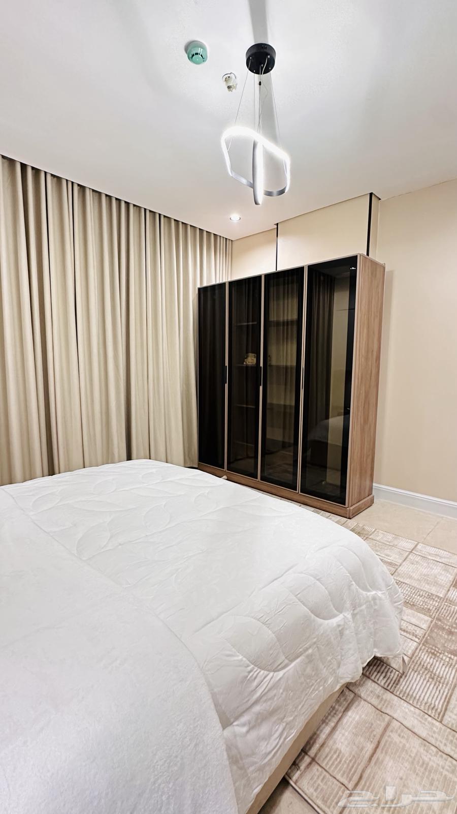 شقة 5 غرف في الشعلة 9