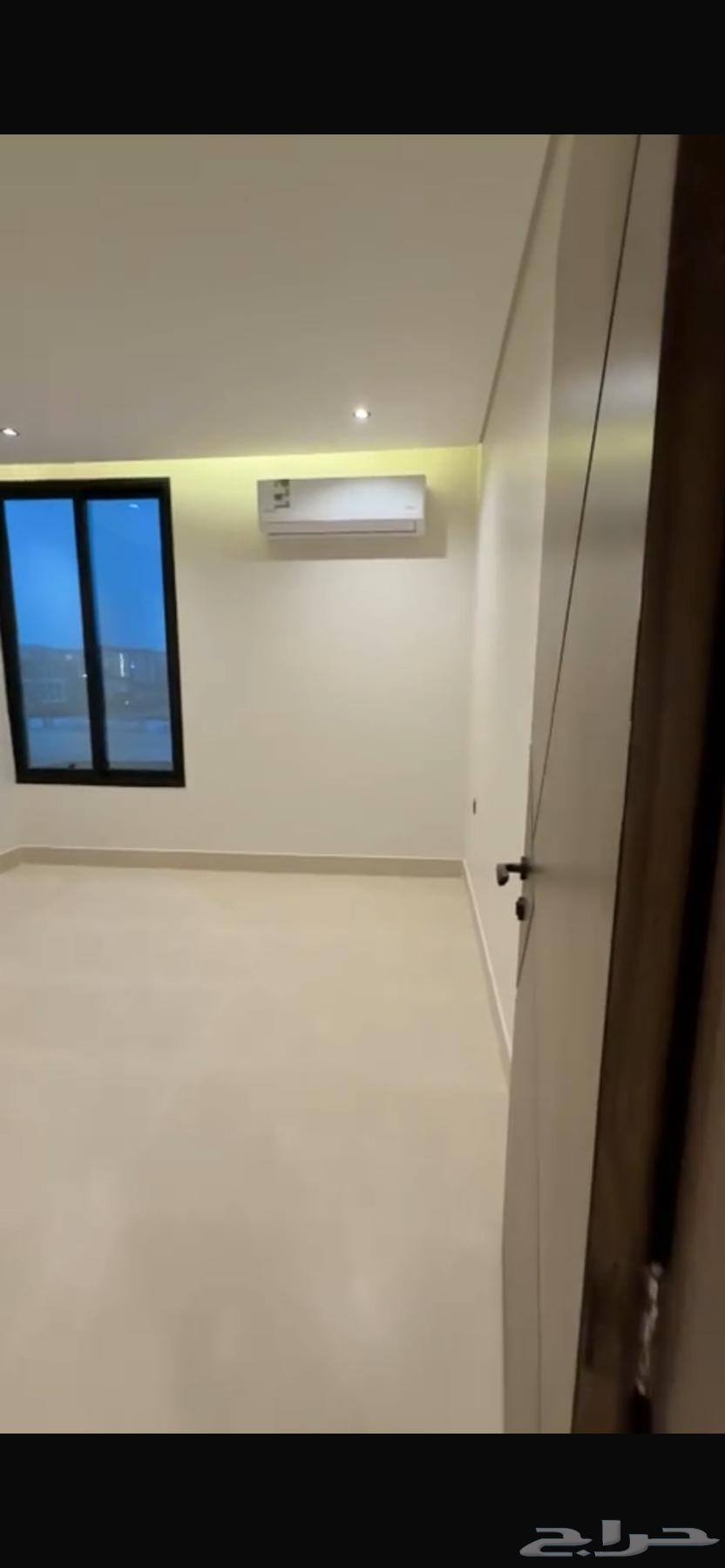 شقة 4 غرف في الحمرا 6