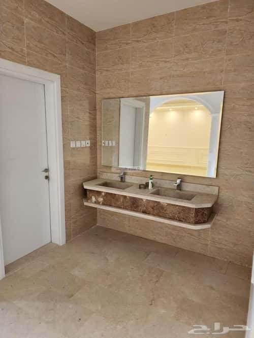 فيلا 6 غرف في الزمرد 8