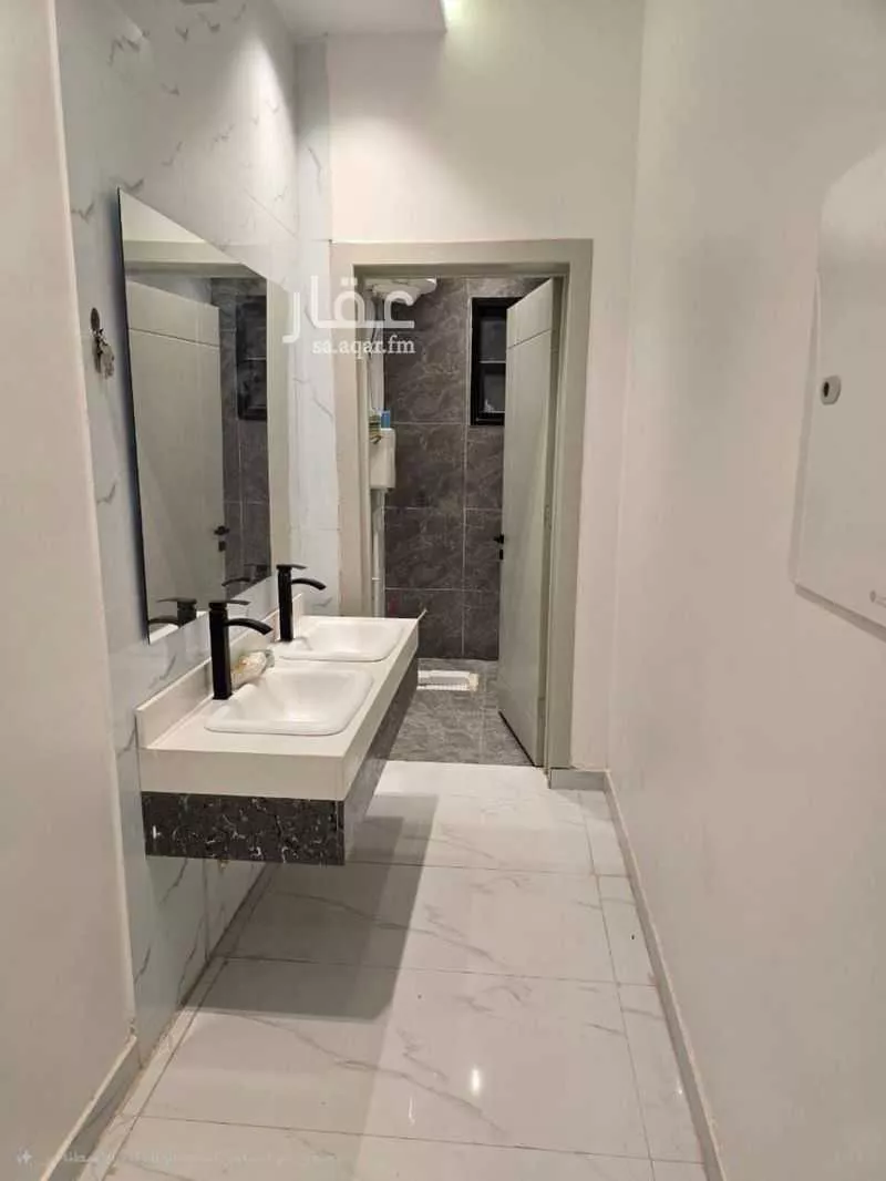 فيلا 4 غرف في بدر 9