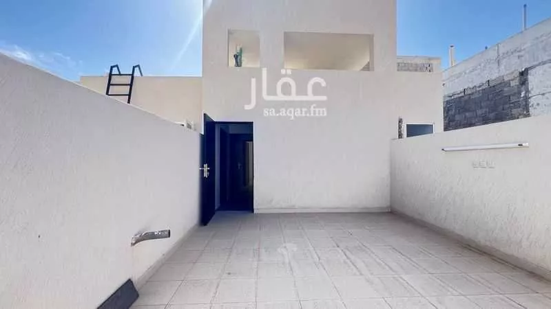 دور 3 غرف في النرجس 15