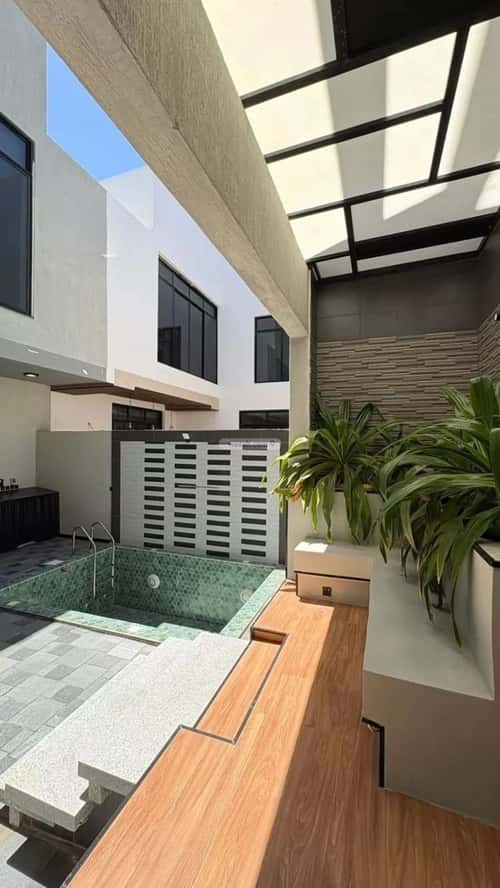 فيلا 8 غرف في الشراع 10