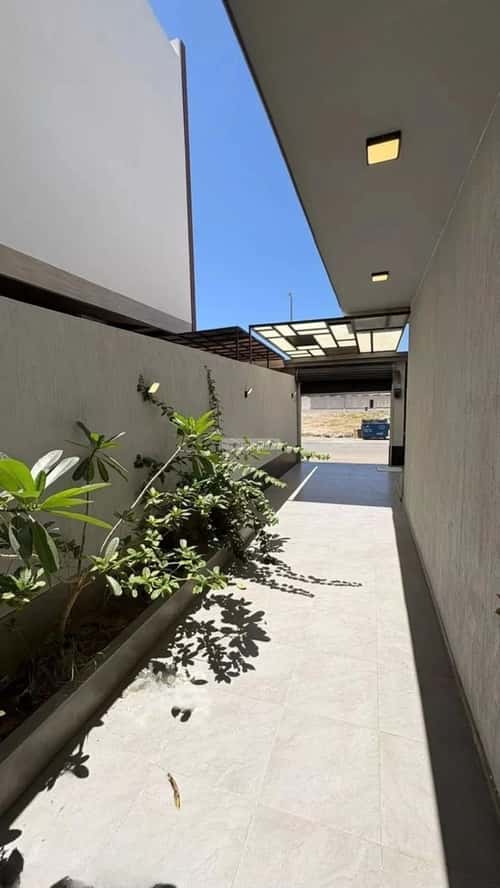 فيلا 8 غرف في الشراع 2