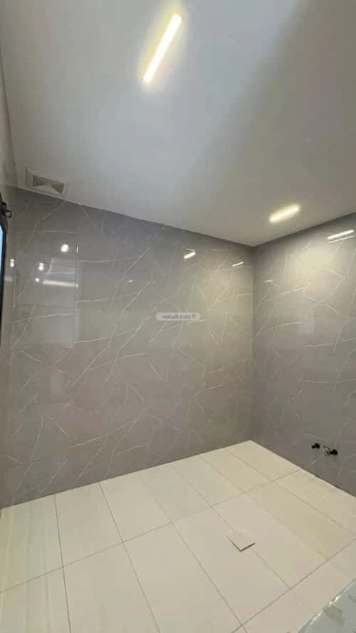 فيلا 8 غرف في الشراع 12