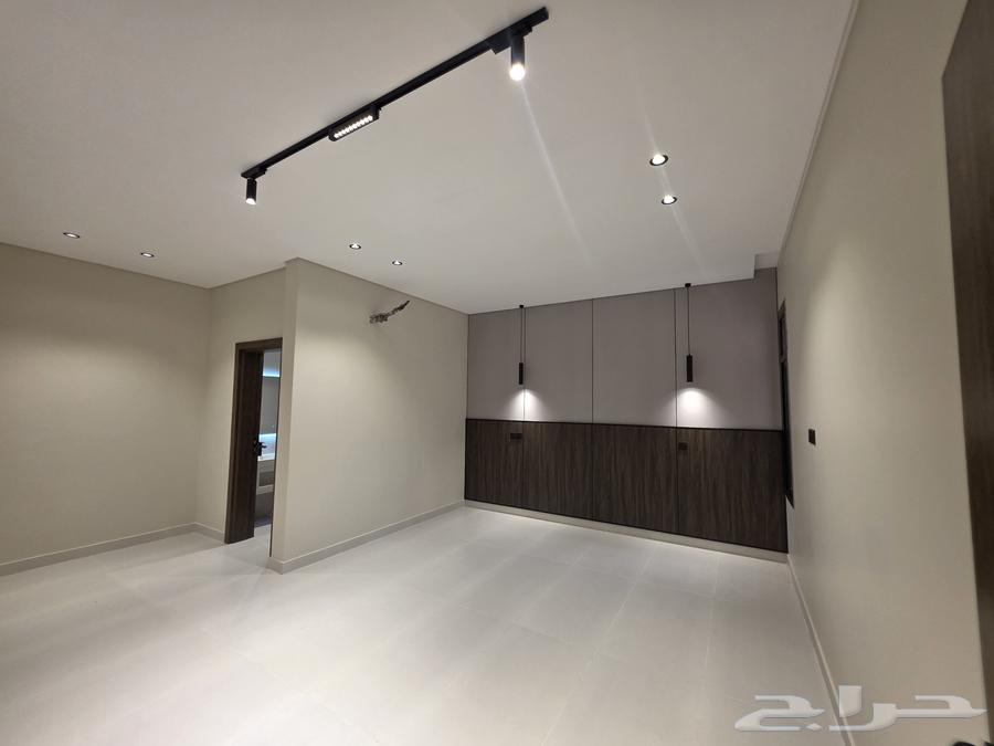 شقة 5 غرف في الشوقية 7