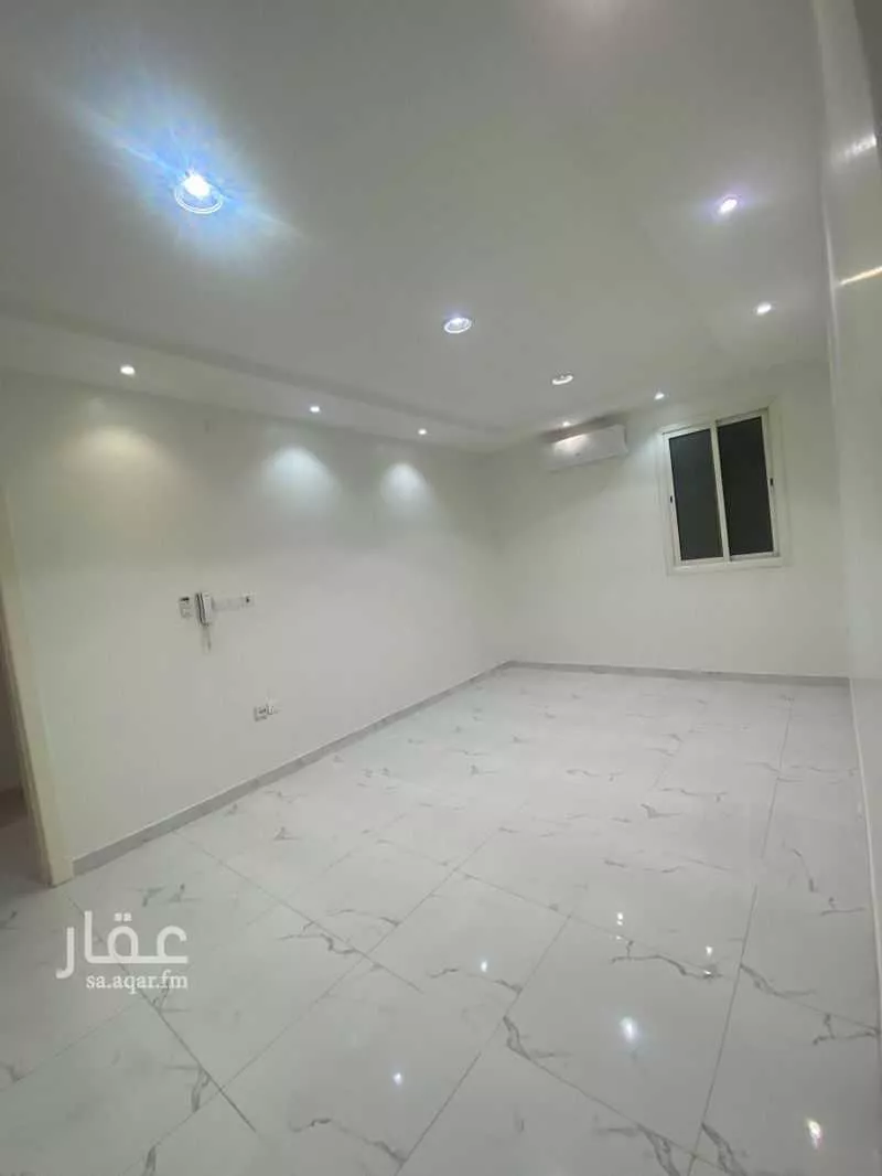 شقة 4 غرف في العارض 3