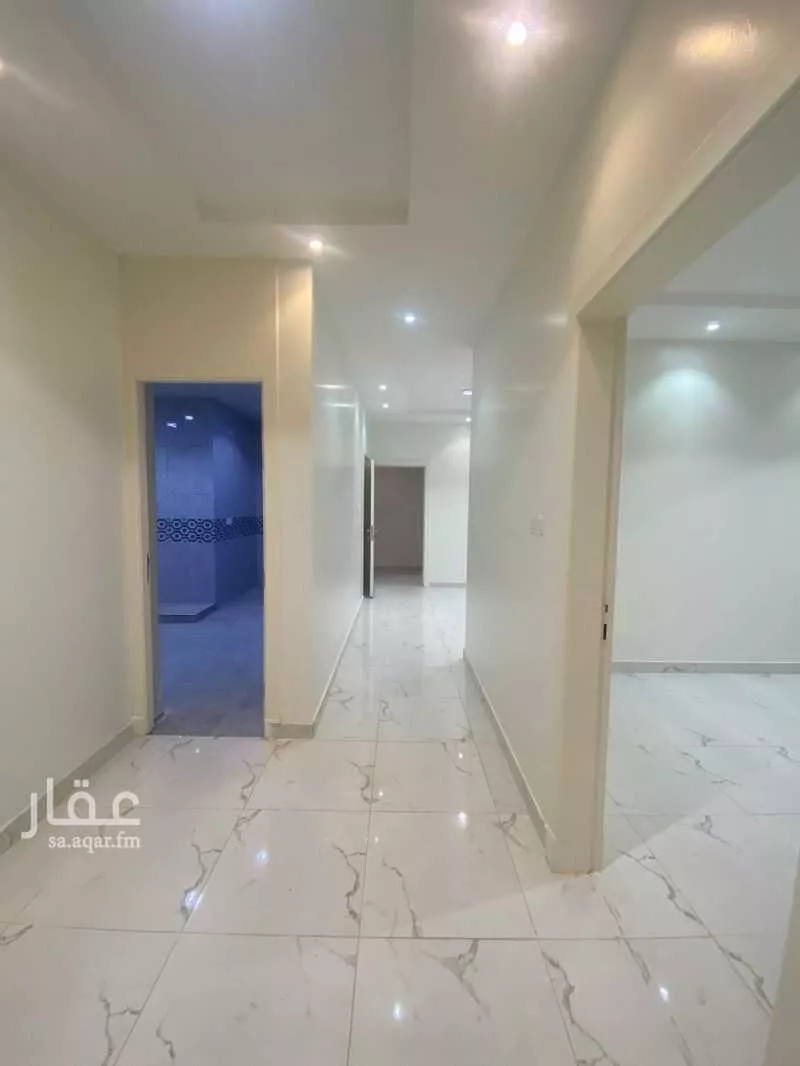 شقة 4 غرف في العارض 5