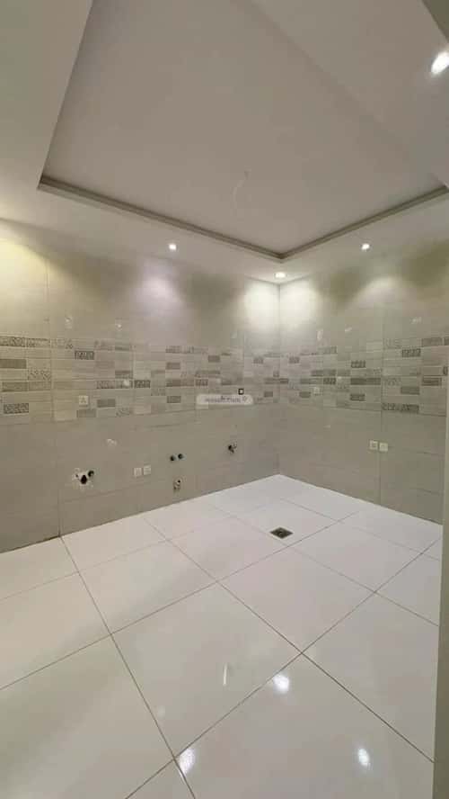 شقة 5 غرف في الواحة 6