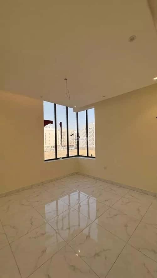 6 bedroom apartment in Muraykh 3