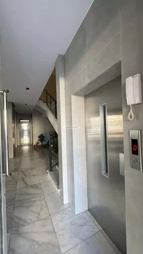 شقة 4 غرف في الواحة 2