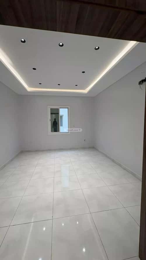 شقة 6 غرف في الربوة 4