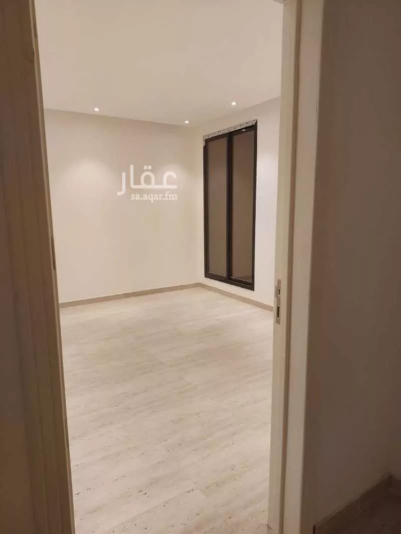 شقة 4 غرف في المهدية 12