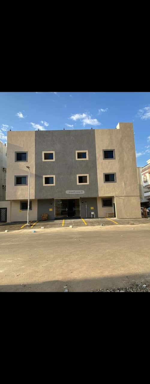 4 bedroom apartment in Al Safaa 4