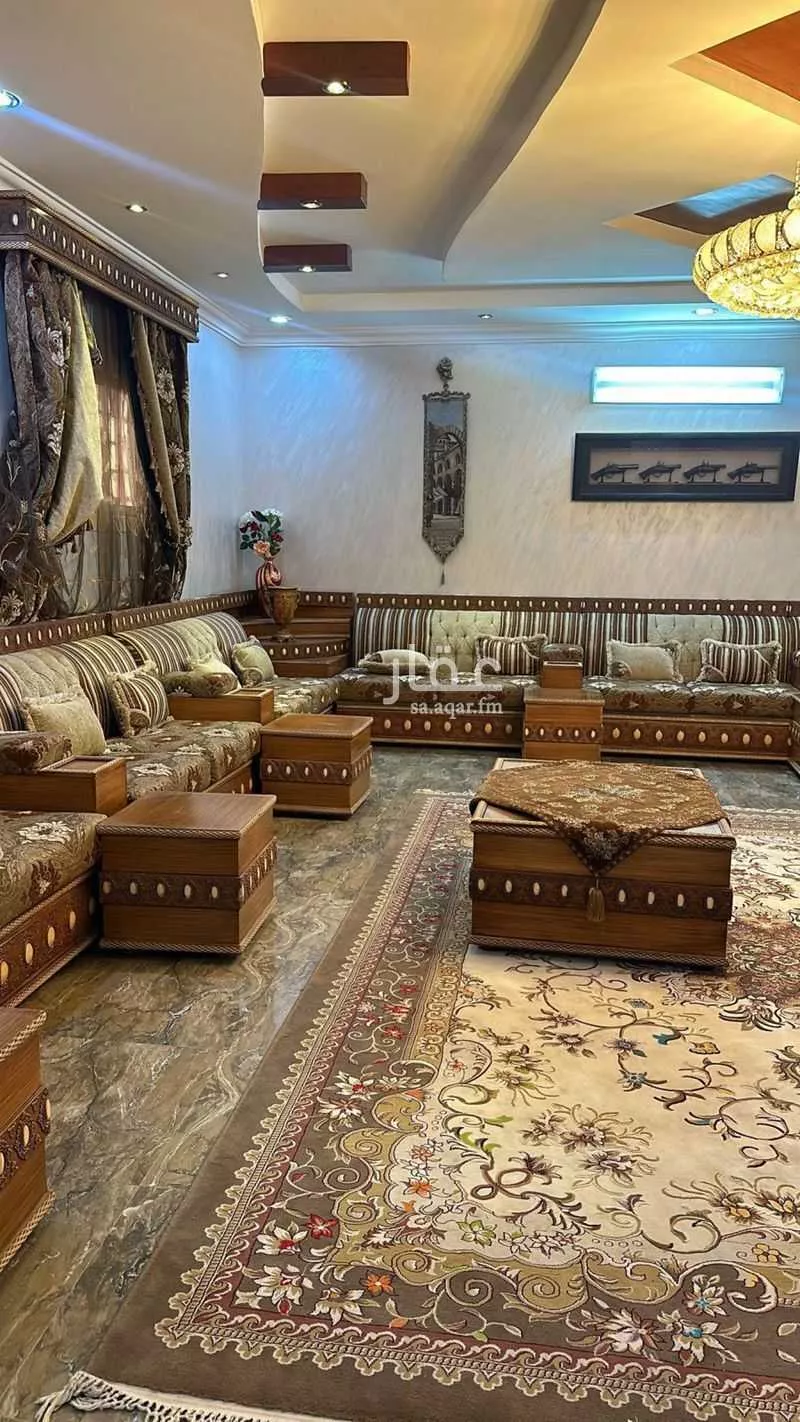 15 bedroom villa in Al Rawdah 9