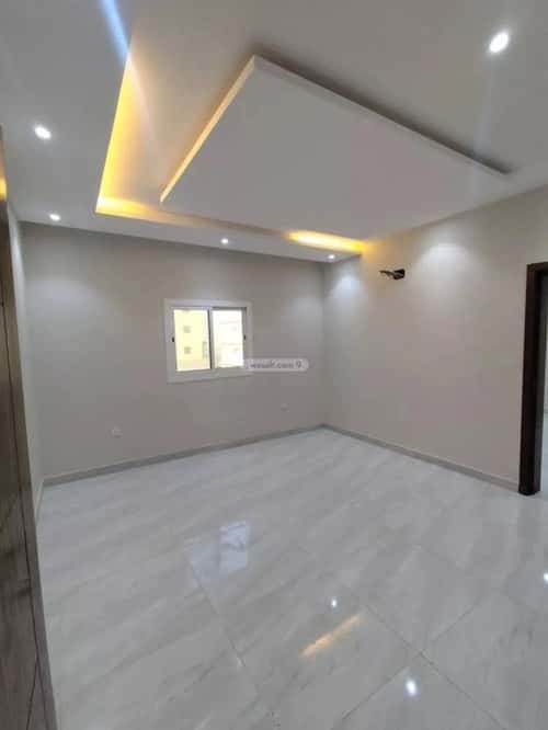 شقة 5 غرف في طيبة 6