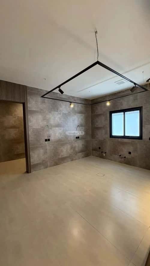 فيلا 8 غرف في الشراع 4