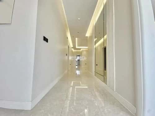 5 bedroom apartment in Al Salamah 8