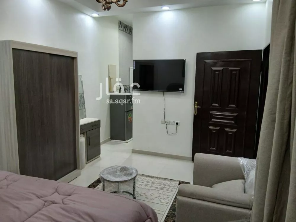 1 bedroom floor in Al Malaz 8
