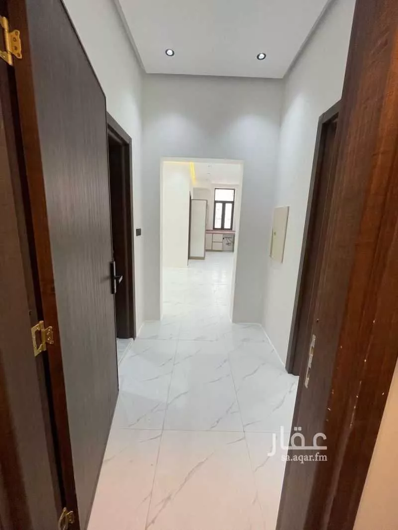 3 bedroom floor in Al Malqa 4