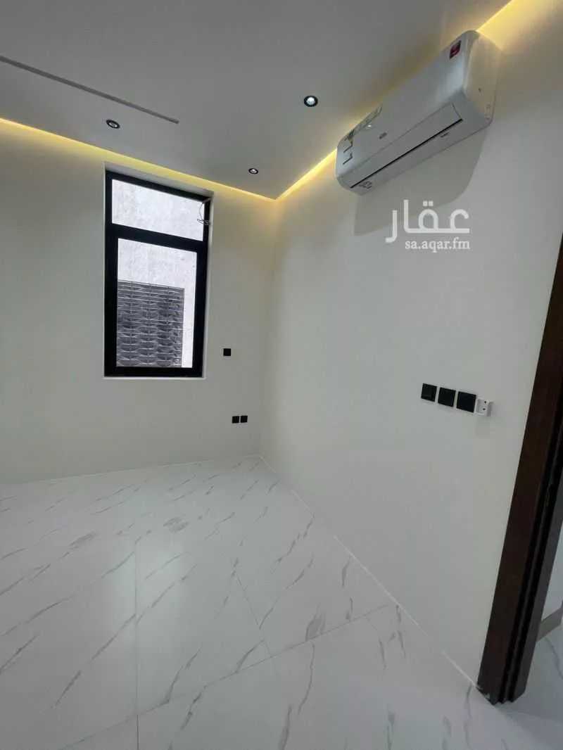 3 bedroom floor in Al Malqa 5