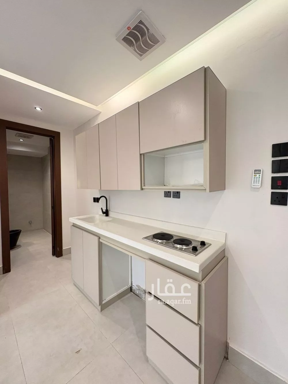 1 bedroom apartment in Al Zahrah 8