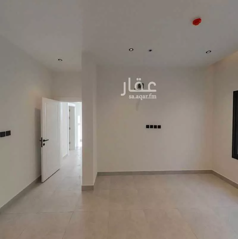 4 bedroom apartment in Al Quds 7