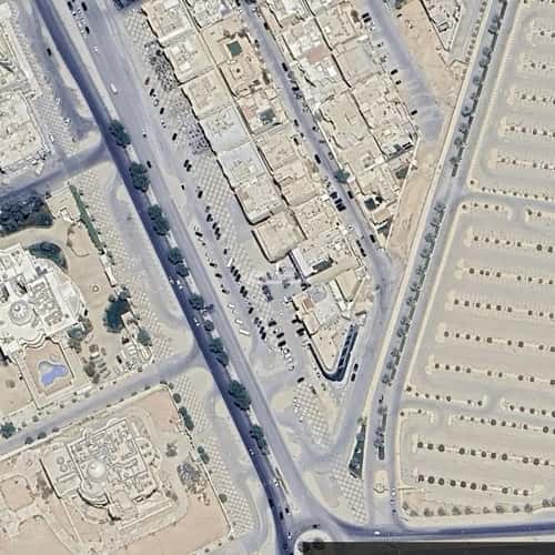 مكتب 1375 م² في الملك عبدالله 2