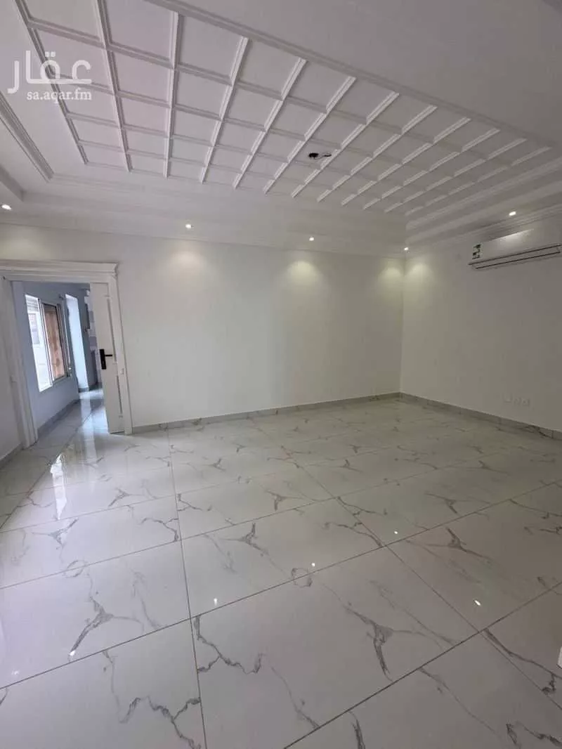 فيلا 6 غرف في النعيم 2