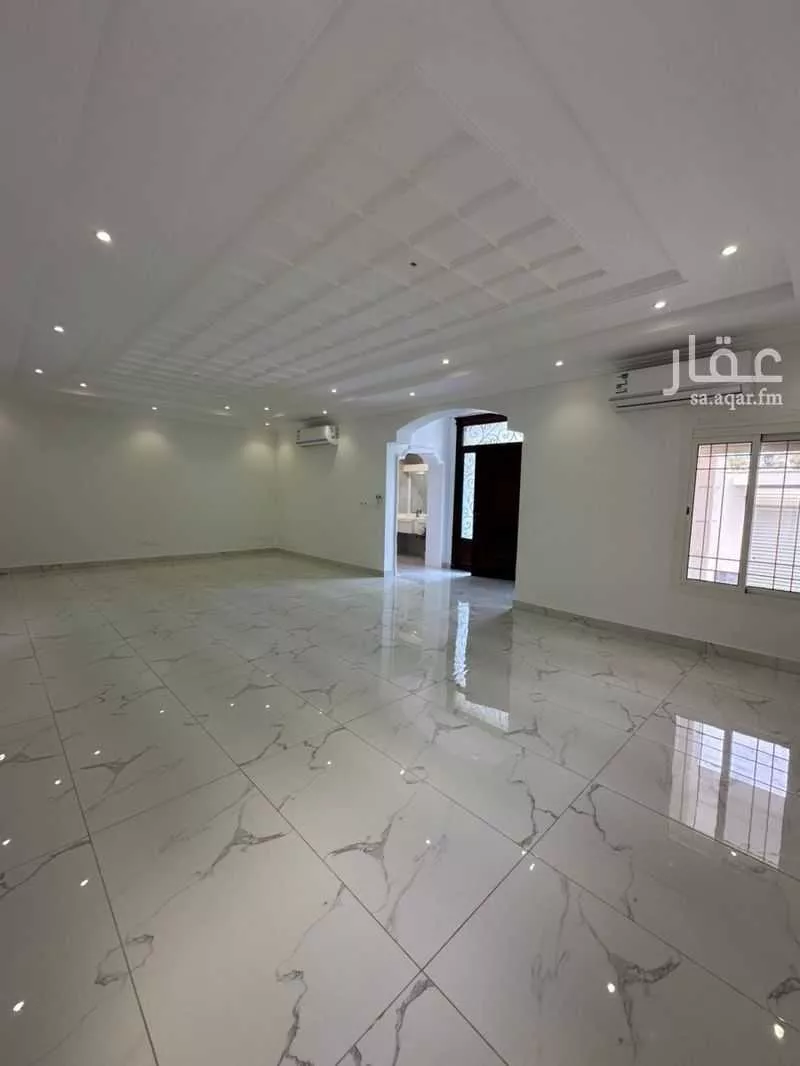 فيلا 6 غرف في النعيم 14