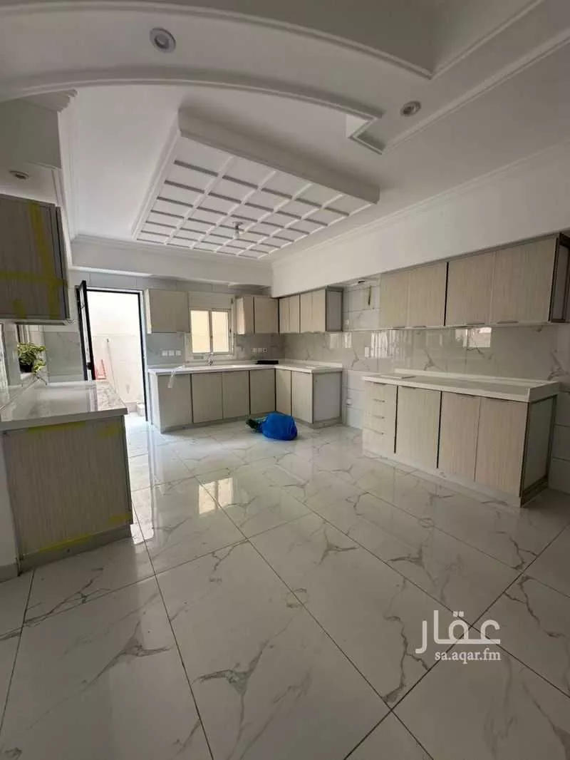 فيلا 6 غرف في النعيم 9