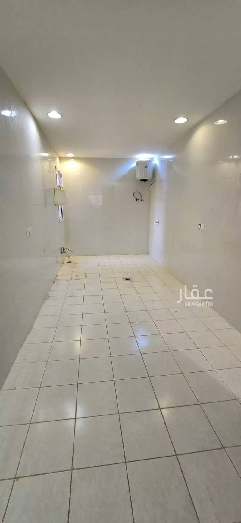 شقة 4 غرف في الرمال 5