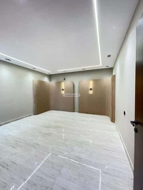 6 bedroom villa in Al Sharayea 12