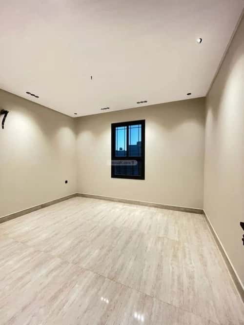 6 bedroom villa in Al Sharayea 5