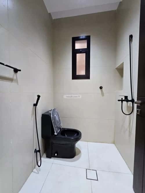 فيلا 9 غرف في العكيشية 4