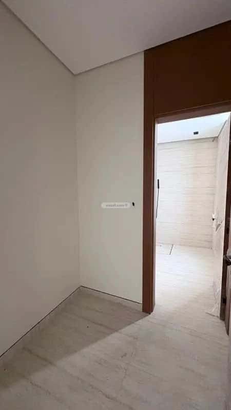 فيلا 7 غرف في السكب 8