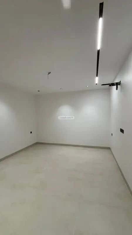 دور 5 غرف في نبلاء 11