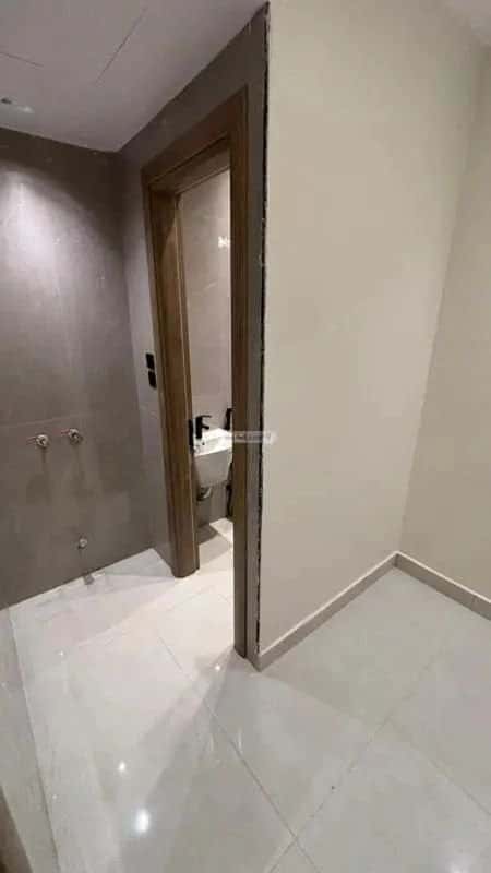 شقة 4 غرف في الدفاع 3