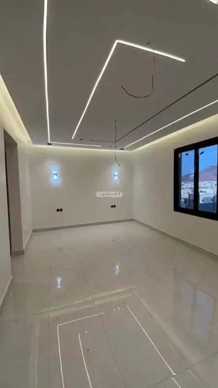 شقة 4 غرف في الدفاع 9