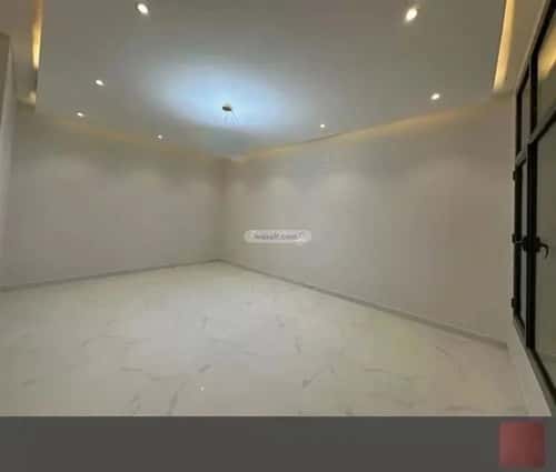 فيلا 4 غرف في الشراع 10