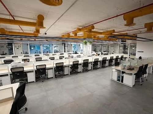 مكتب 9000 م² في السويدي 10