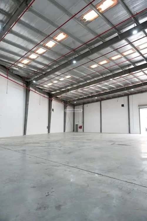 مستودع  في البرية 2