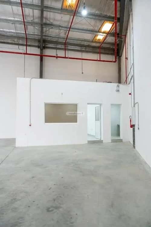 مستودع  في البرية 7