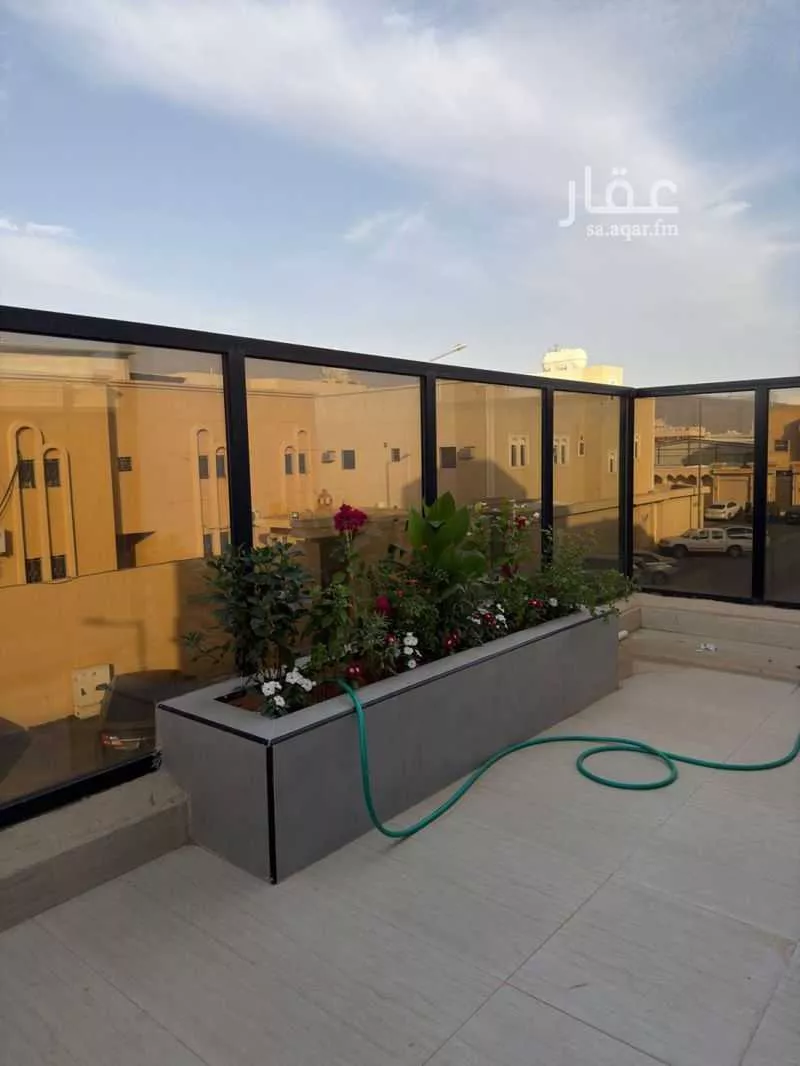 دور 6 غرف في الخليج 13