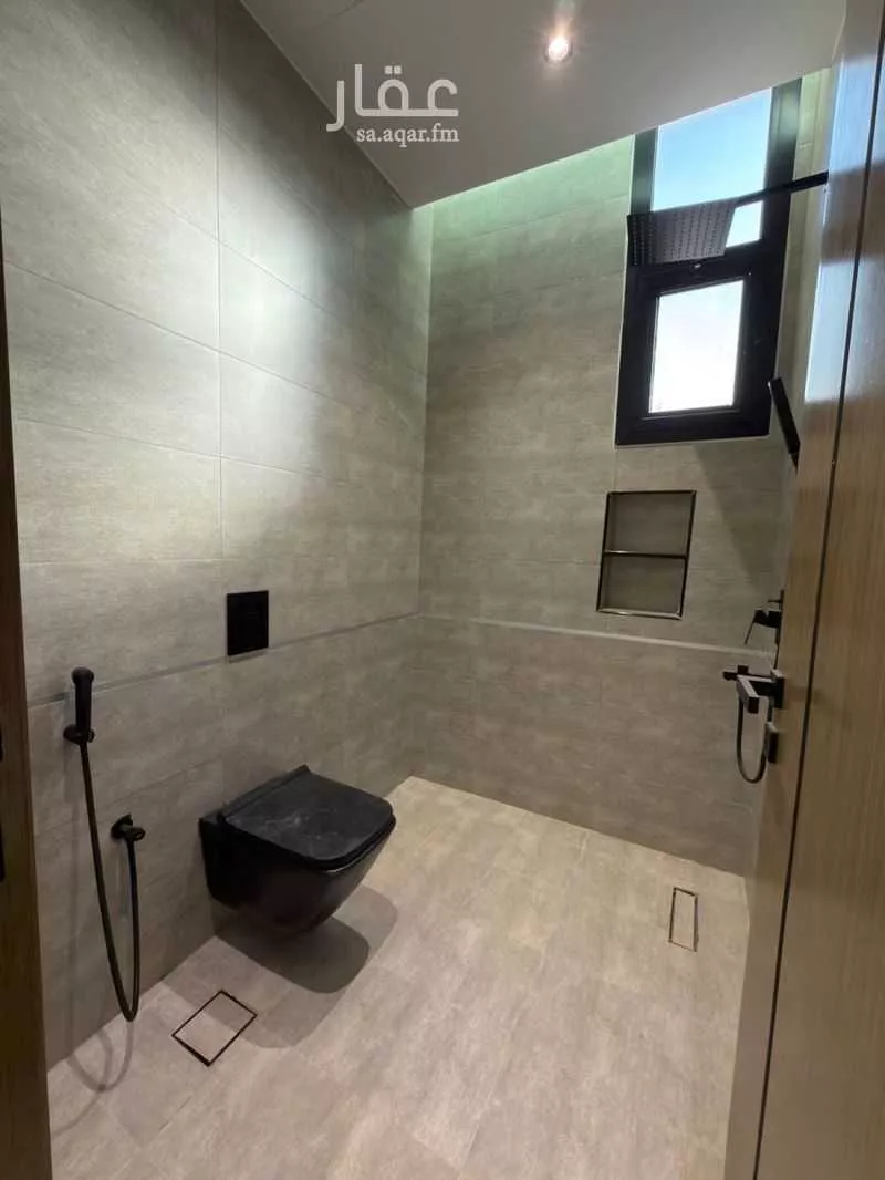 دور 6 غرف في الخليج 15